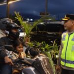 Beri Rasa Aman dan Humanis Kepada Pemudik; Kapolresta Banyuwangi tinjau Pelabuhan ASDP Ketapang IMG-20250403-WA0033